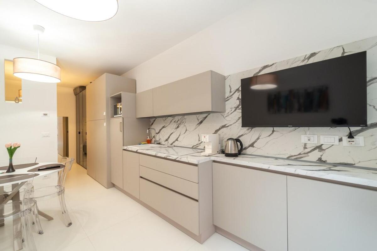 Homeby, Mascarella Patio Apartment Bologna Buitenkant foto